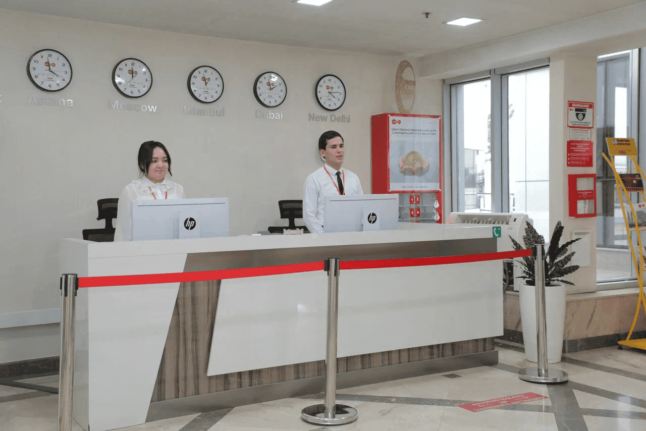 Команда врачей AKFA Medline — многопрофильная клиника в Ташкенте